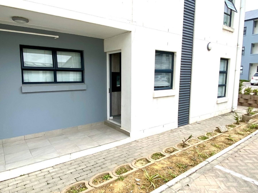 2 Bedroom Property for Sale in Aan de Wijnlanden Western Cape
